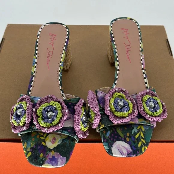 Betsey Johnson Dietrich Bright Multi Floral Pearl Beaded Summer 3" Heel Womens 9 - Picture 4 of 10